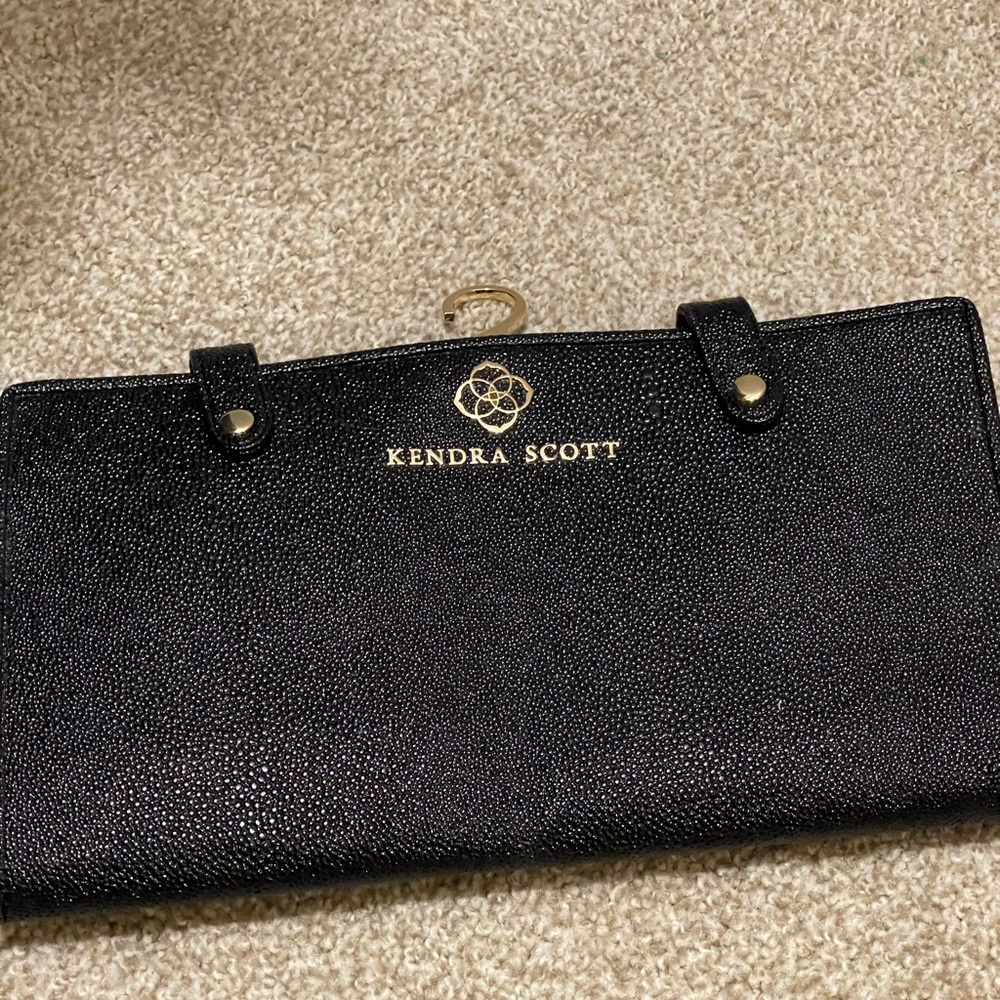 Kendra Scott jewelry bag